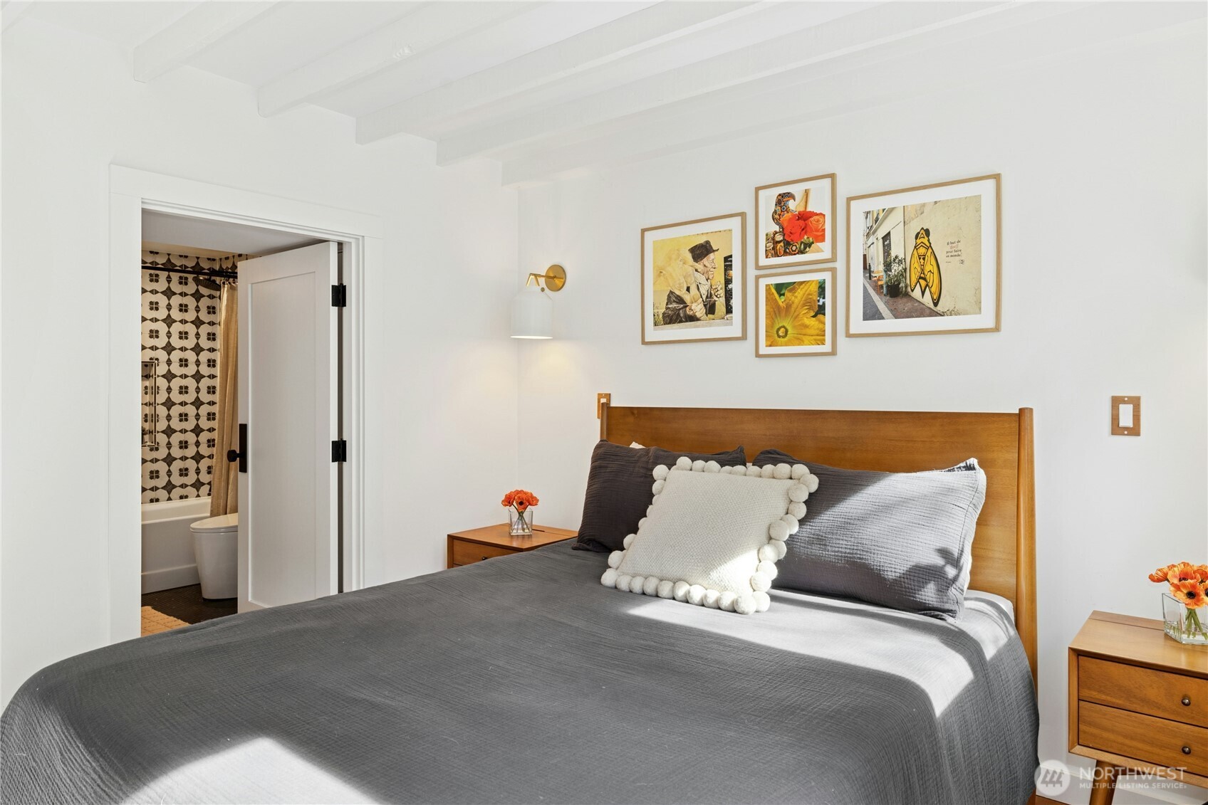 5256 Old Mill Road NE, Bainbridge Island, WA 98110