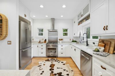 5256 Old Mill Road NE, Bainbridge Island, WA 98110 - Photo 8