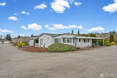 1402 22nd Street NE #424, Auburn, WA 98002 - Photo 2