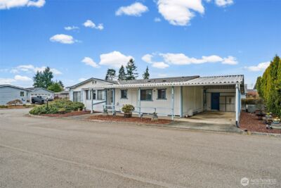 1402 22nd Street NE #424, Auburn, WA 98002 - Photo 3