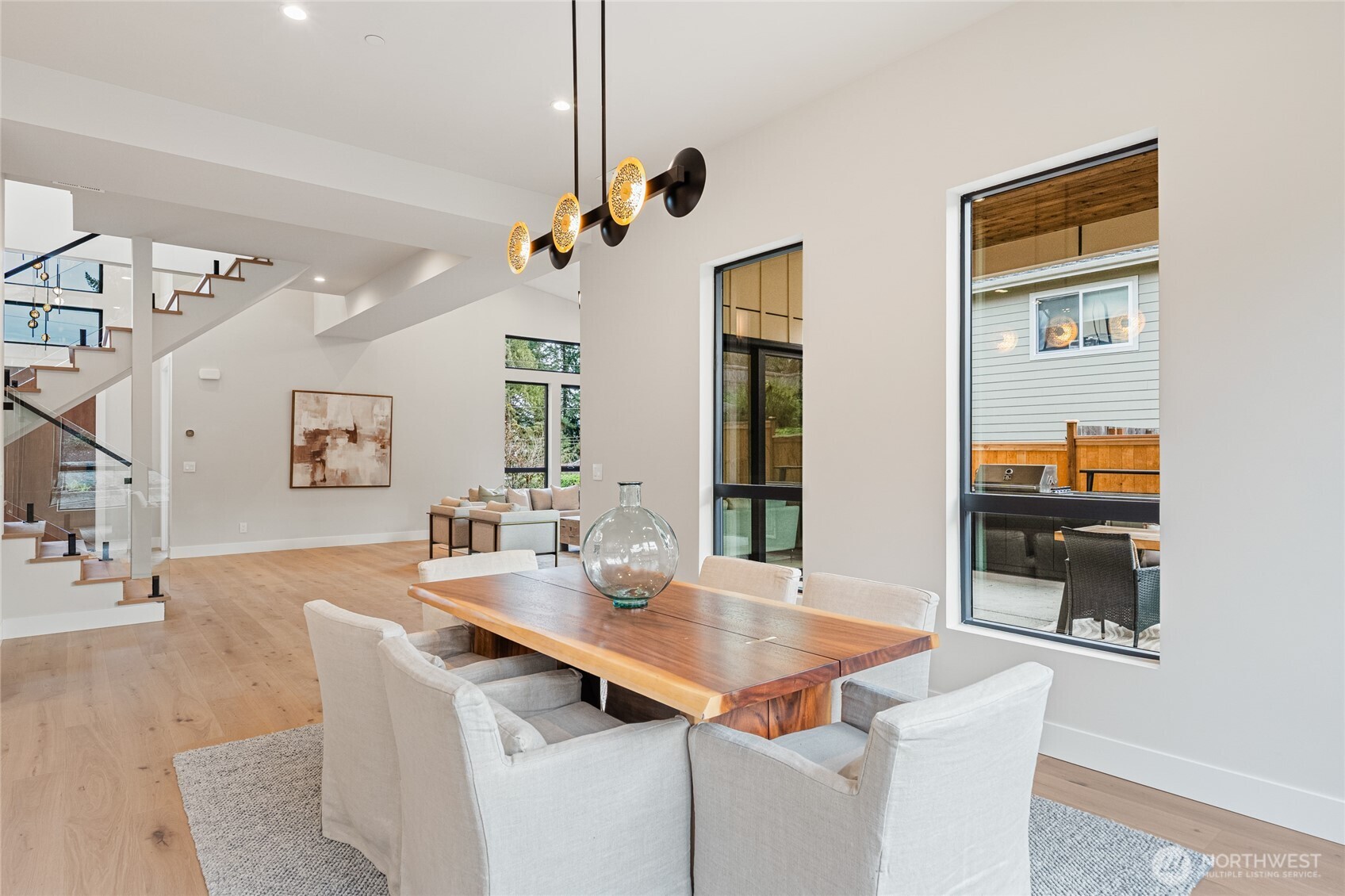 2423 129th Avenue SE, Bellevue, WA 98005