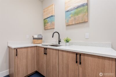 2423 129th Avenue SE, Bellevue, WA 98005 - Photo 29