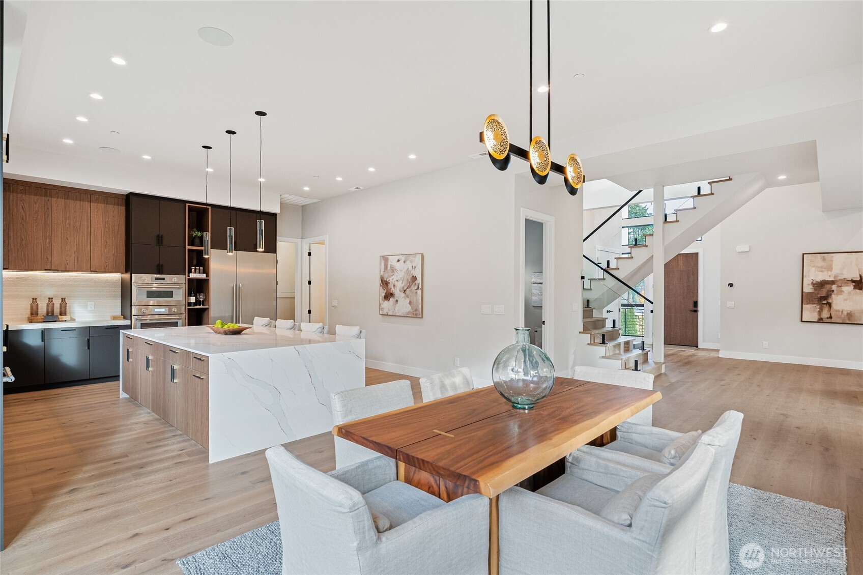 2423 129th Avenue SE, Bellevue, WA 98005