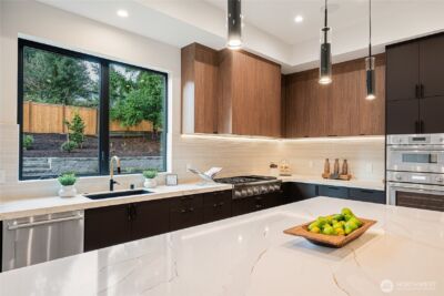 2423 129th Avenue SE, Bellevue, WA 98005 - Photo 9