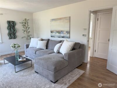 4329 NE 56th Street , Seattle, WA 98105 - Photo 5