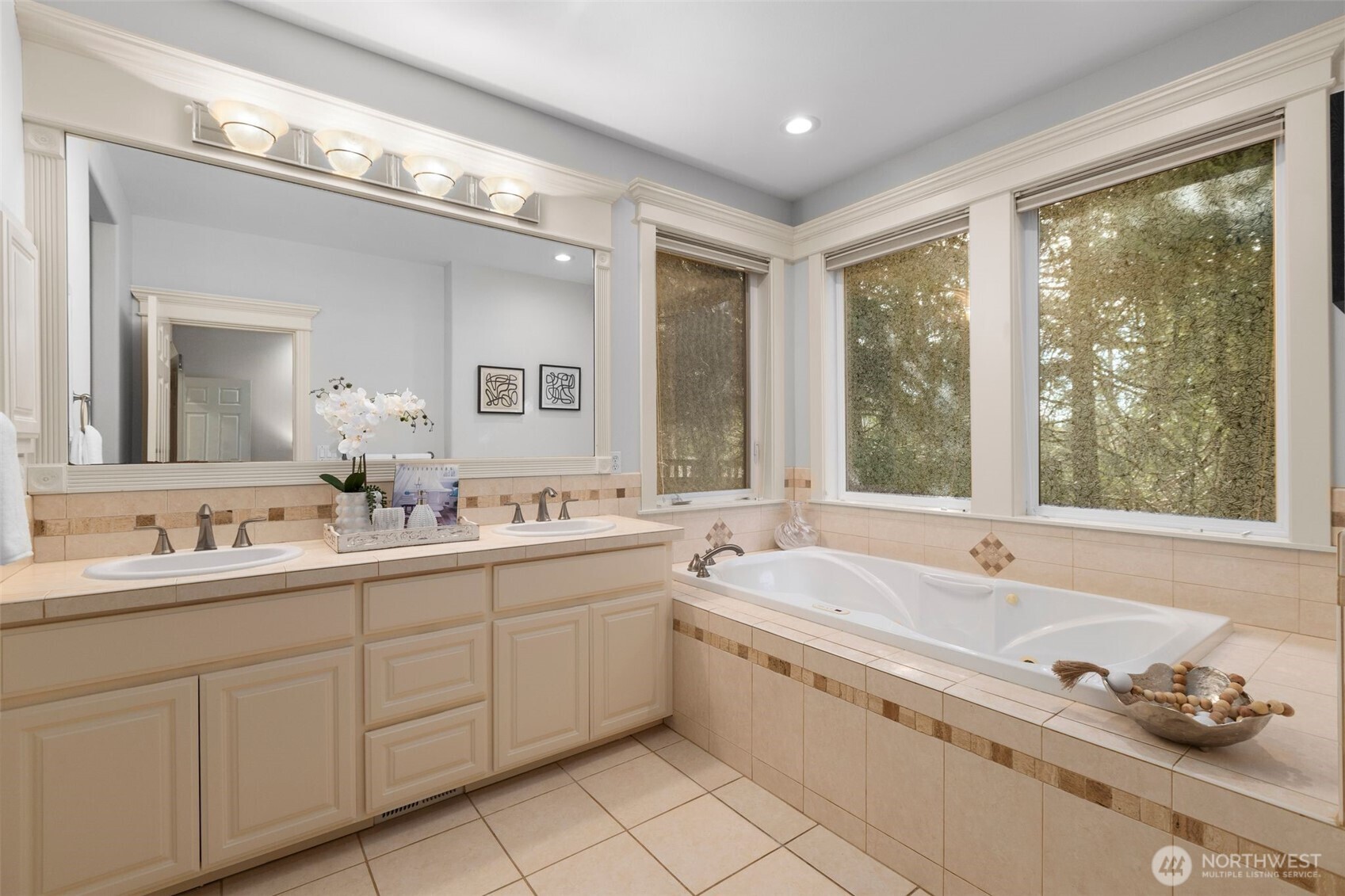 21034 135th Place SE, Kent, WA 98042