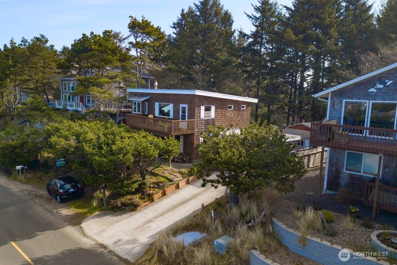 32402 J Place , Ocean Park, WA 98640