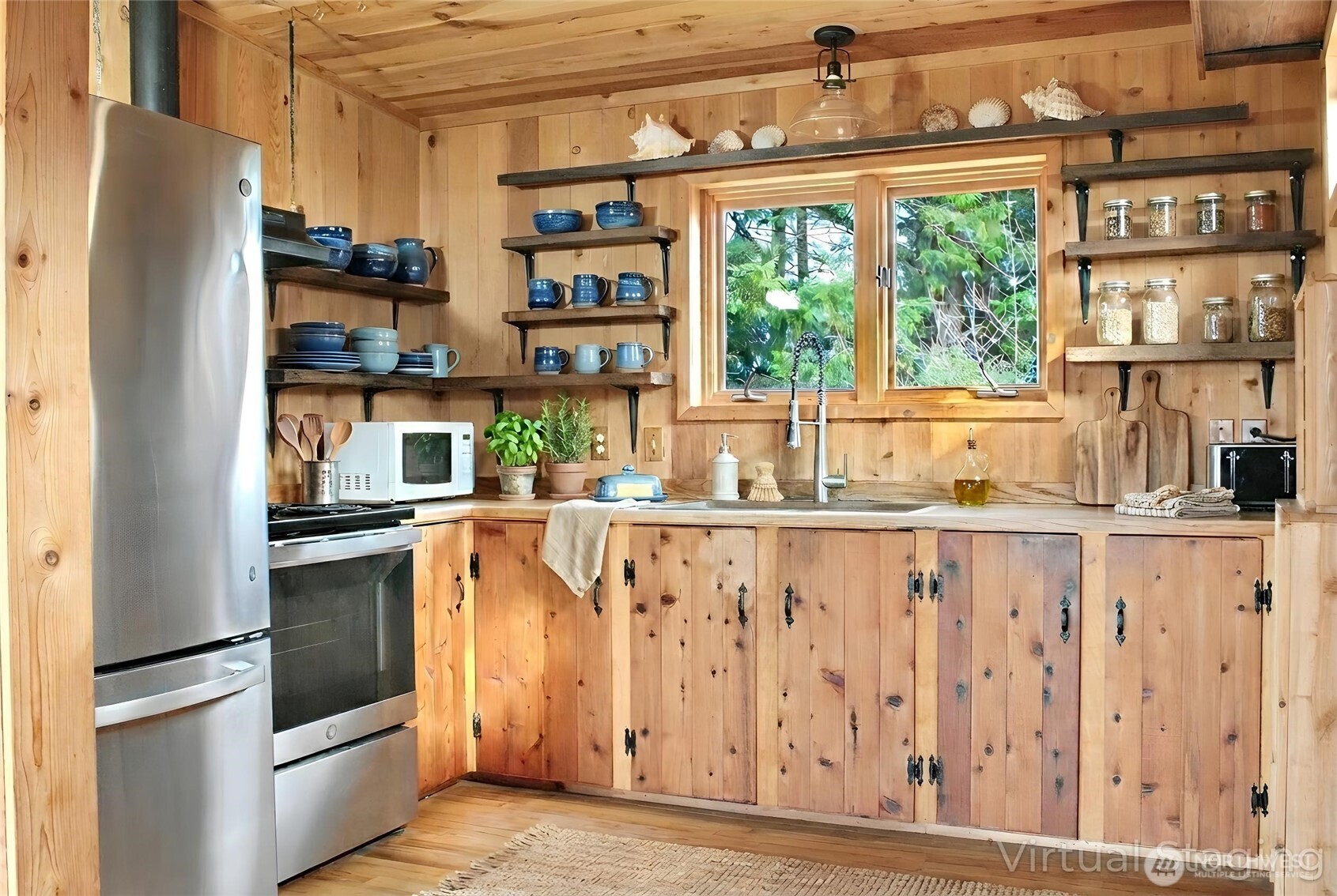 32402 J Place , Ocean Park, WA 98640