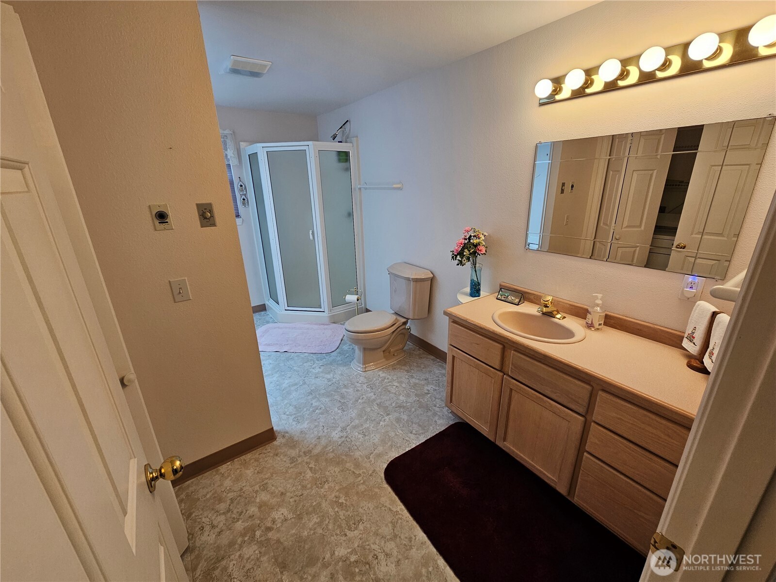 33406 H Place , Ocean Park, WA 98640