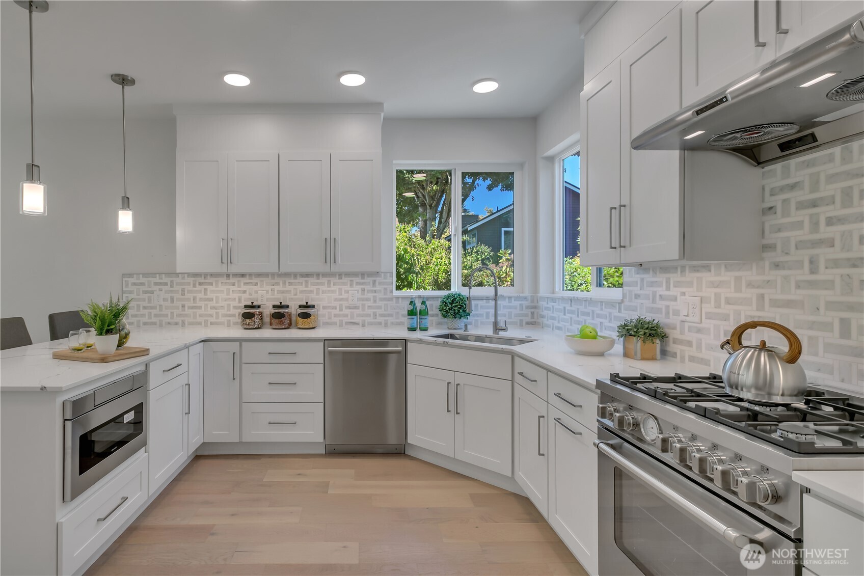 4019 4th Avenue NE #B, Seattle, WA 98105