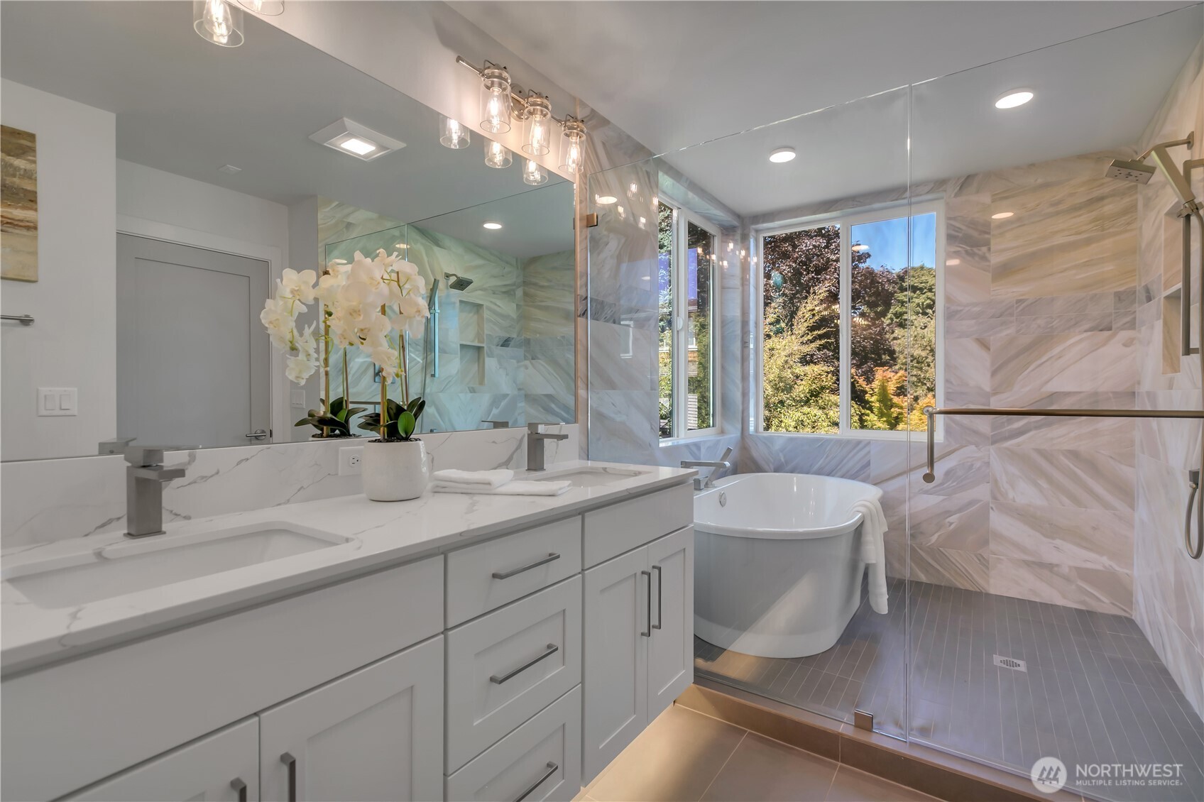 4019 4th Avenue NE #B, Seattle, WA 98105