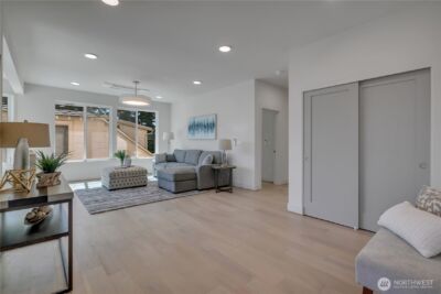 4019 4th Avenue NE #B, Seattle, WA 98105 - Photo 4