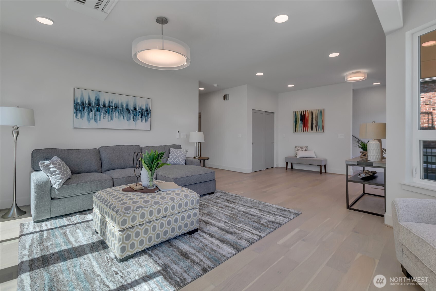 4019 4th Avenue NE #B, Seattle, WA 98105