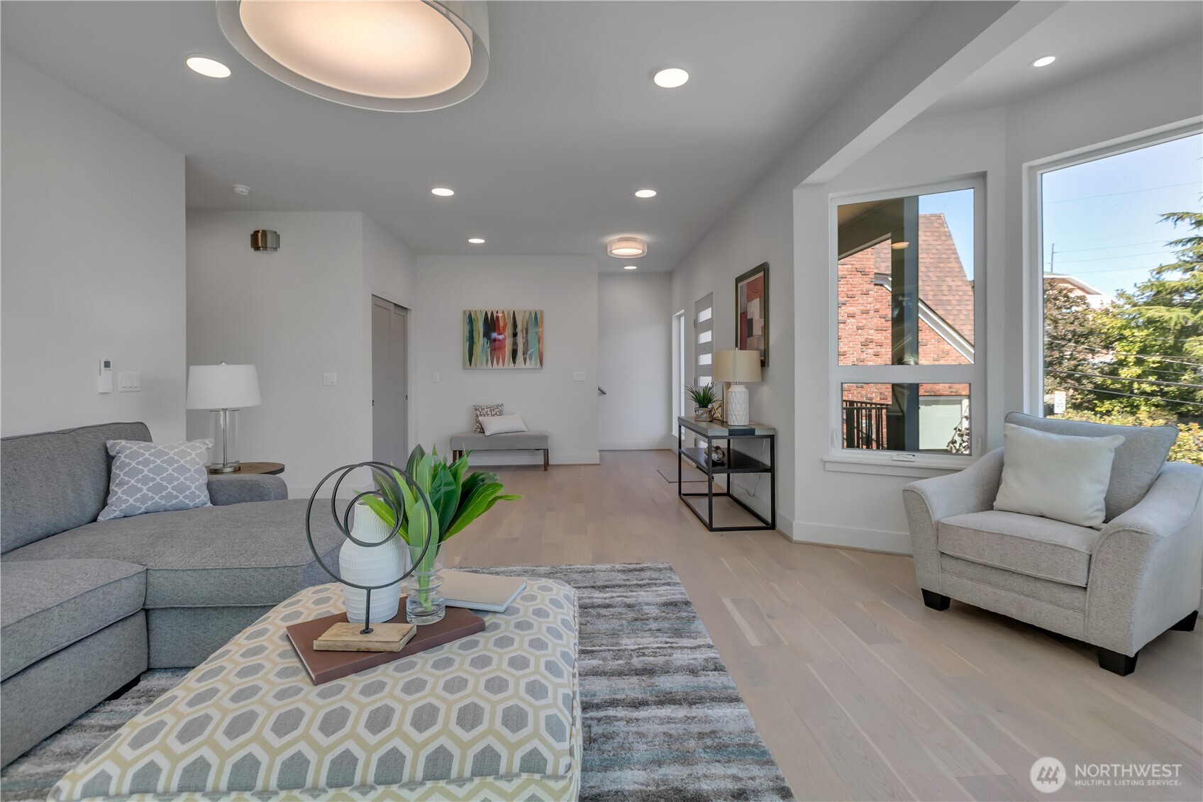 4019 4th Avenue NE #B, Seattle, WA 98105