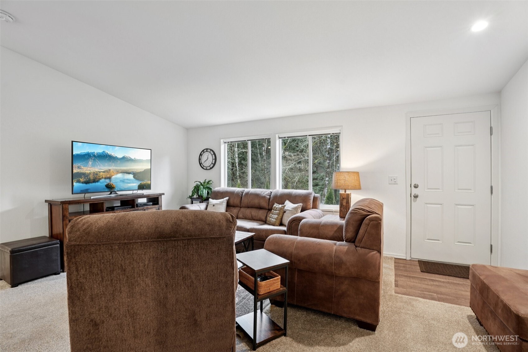 830 Kool Road , Kelso, WA 98626