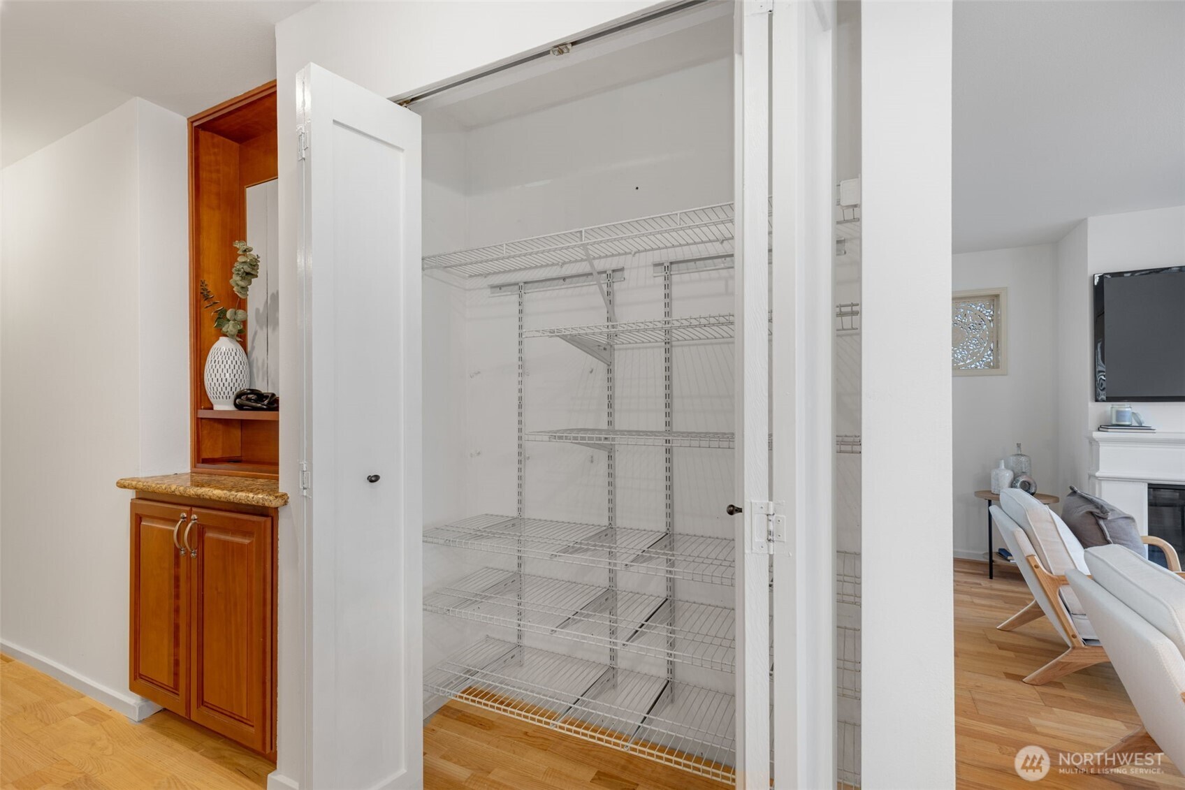 500 Aloha Street #211, Seattle, WA 98109