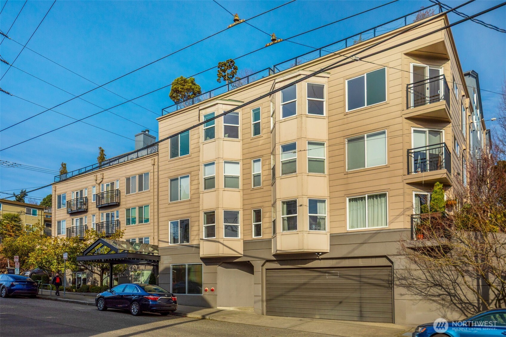 500 Aloha Street #211, Seattle, WA 98109