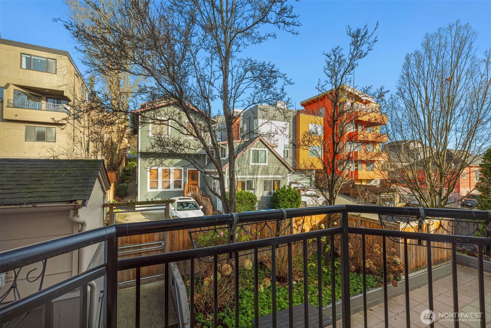 500 Aloha Street #211, Seattle, WA 98109