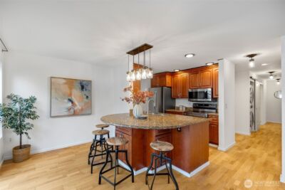 500 Aloha Street #211, Seattle, WA 98109 - Photo 8