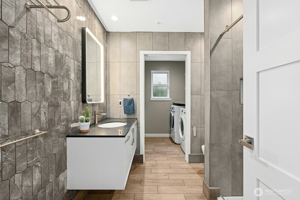 14547 Evanston Avenue N, Shoreline, WA 98133