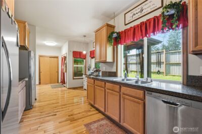 11032 Dean Court SW, Lakewood, WA 98498 - Photo 12