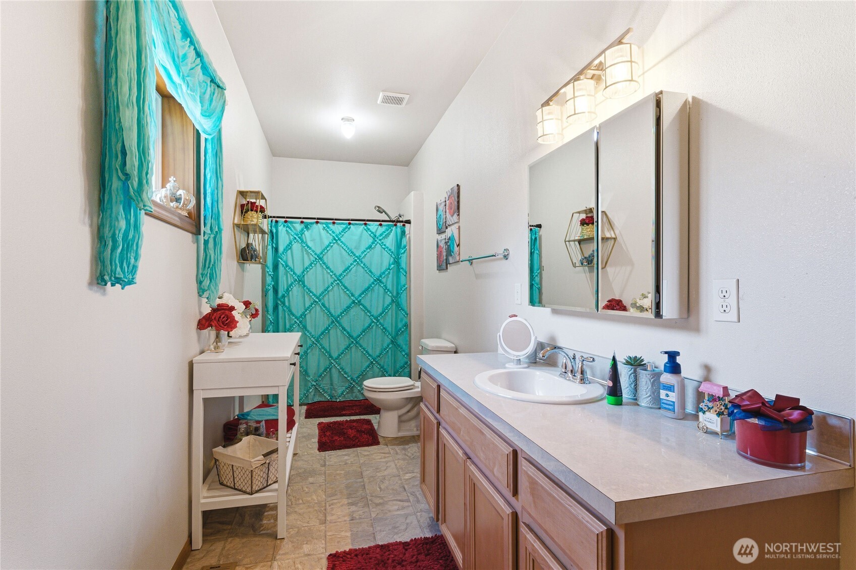 11032 Dean Court SW, Lakewood, WA 98498