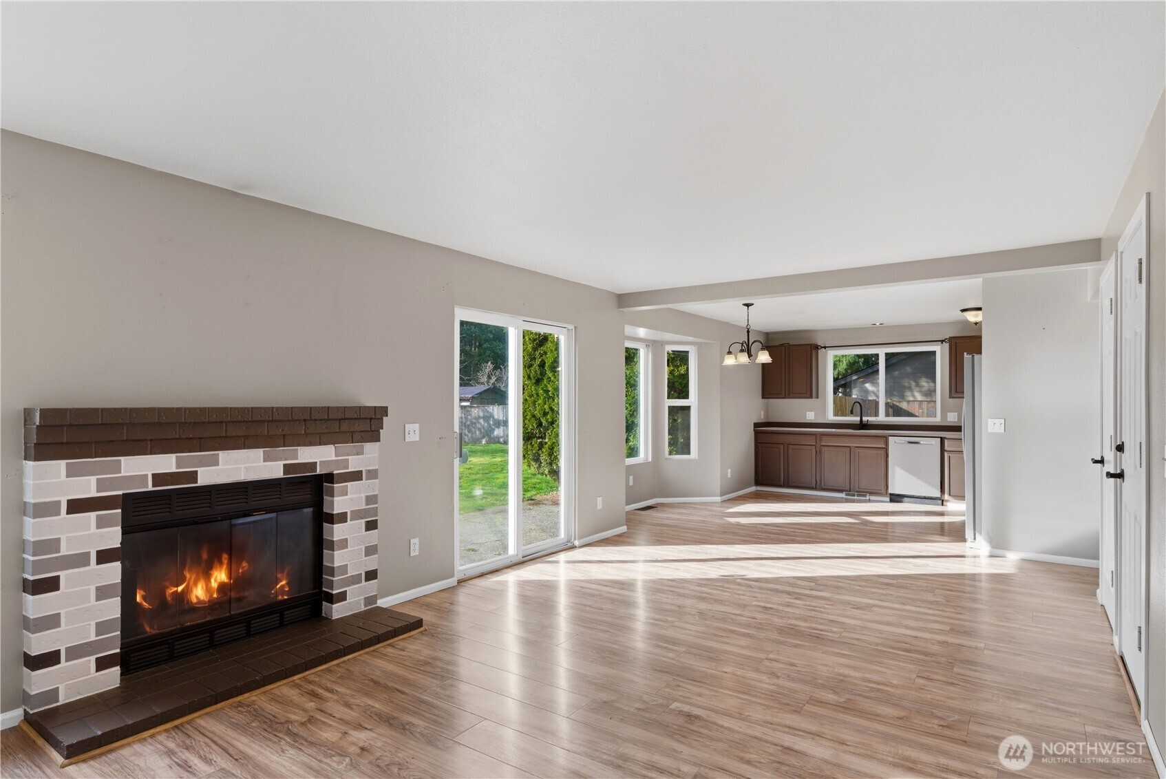 24512 46th Avenue E, Graham, WA 98338