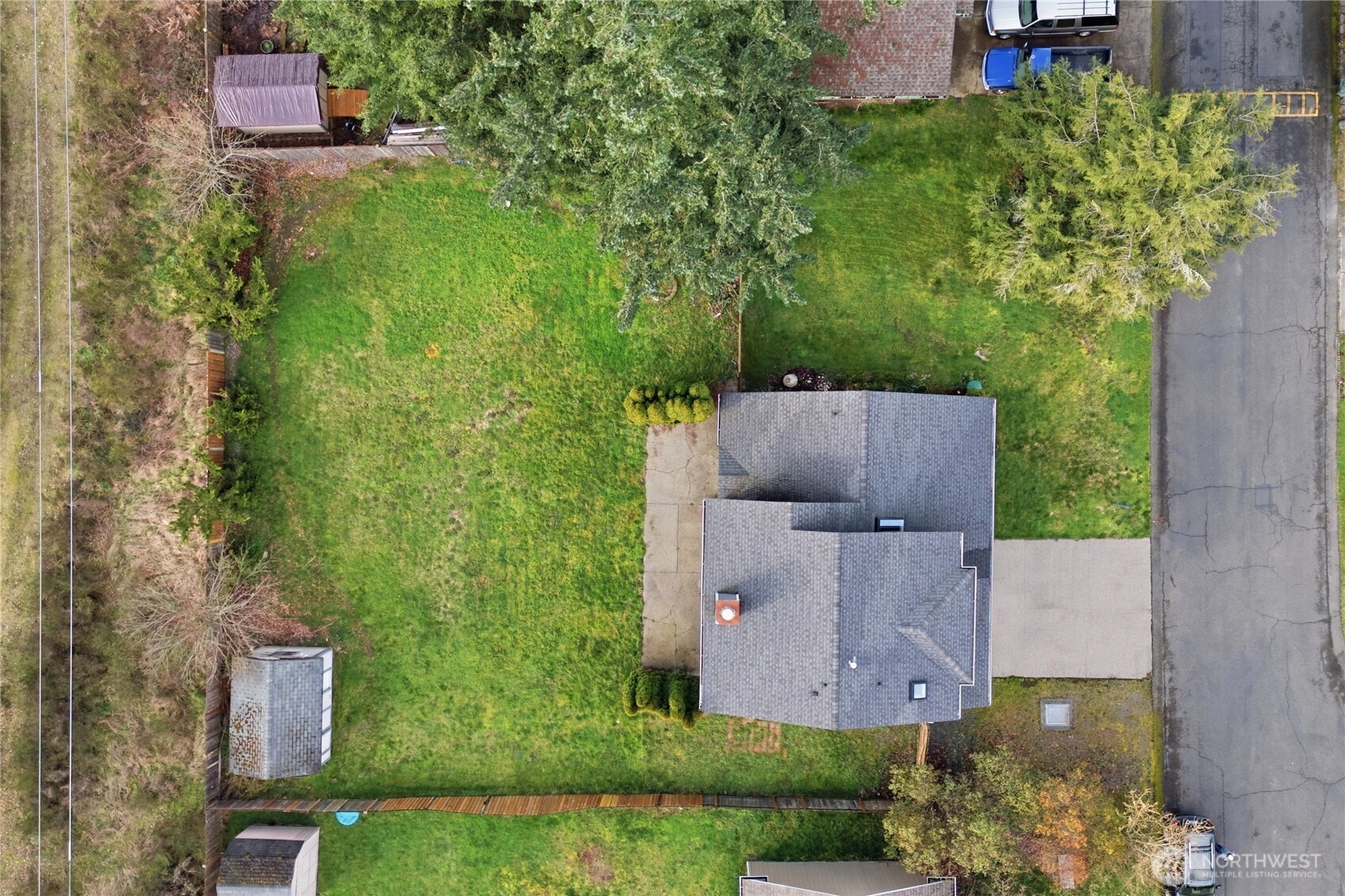 24512 46th Avenue E, Graham, WA 98338