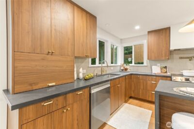 13125 NE 128TH Place , Kirkland, WA 98034 - Photo 11