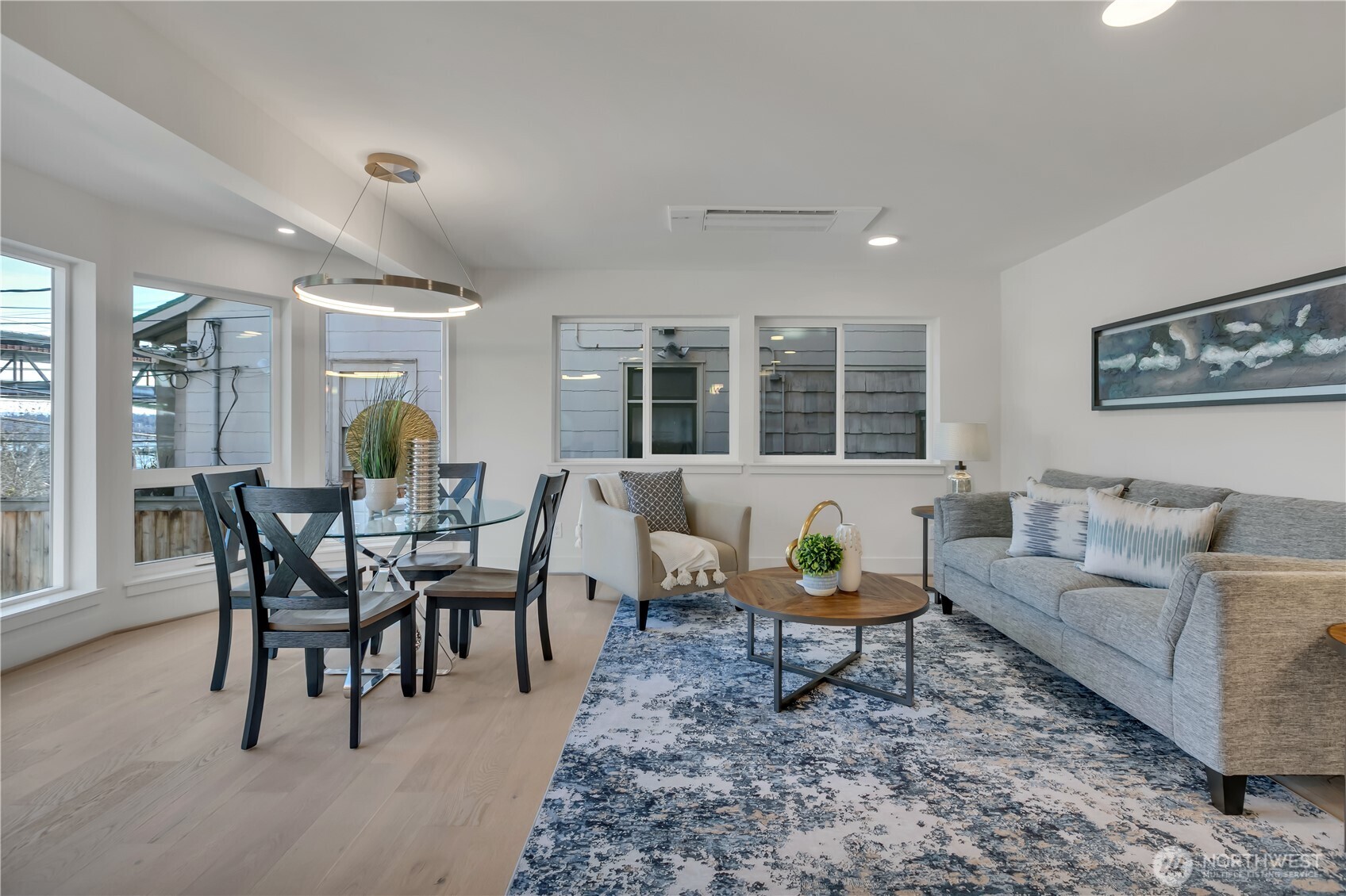 4019 4th Avenue NE, Seattle, WA 98105