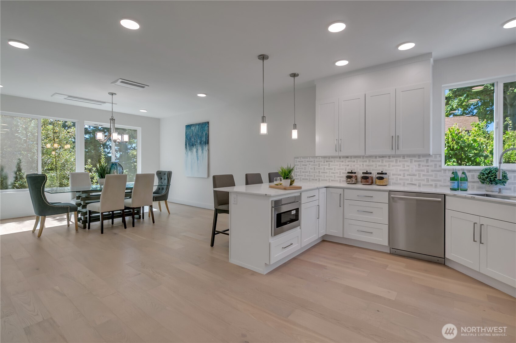 4019 4th Avenue NE, Seattle, WA 98105