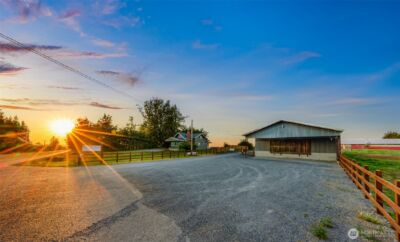 504 E Smith Road , Bellingham, WA 98226