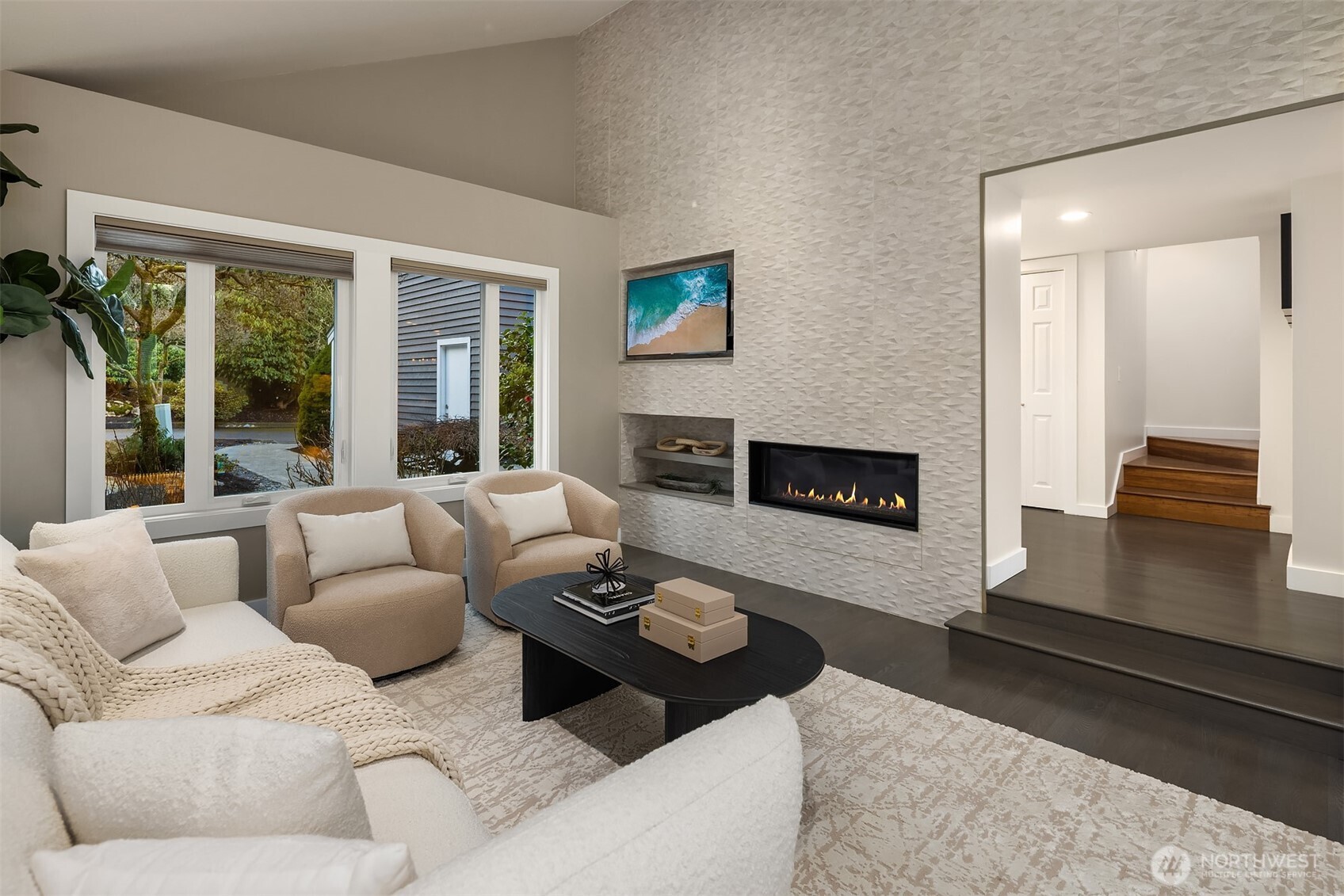 11715 NE 105th Lane , Kirkland, WA 98033-5039