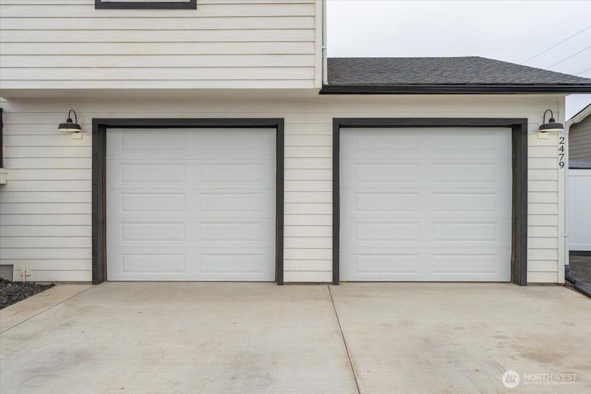 2479 3RD Street SE, East Wenatchee, WA 98802