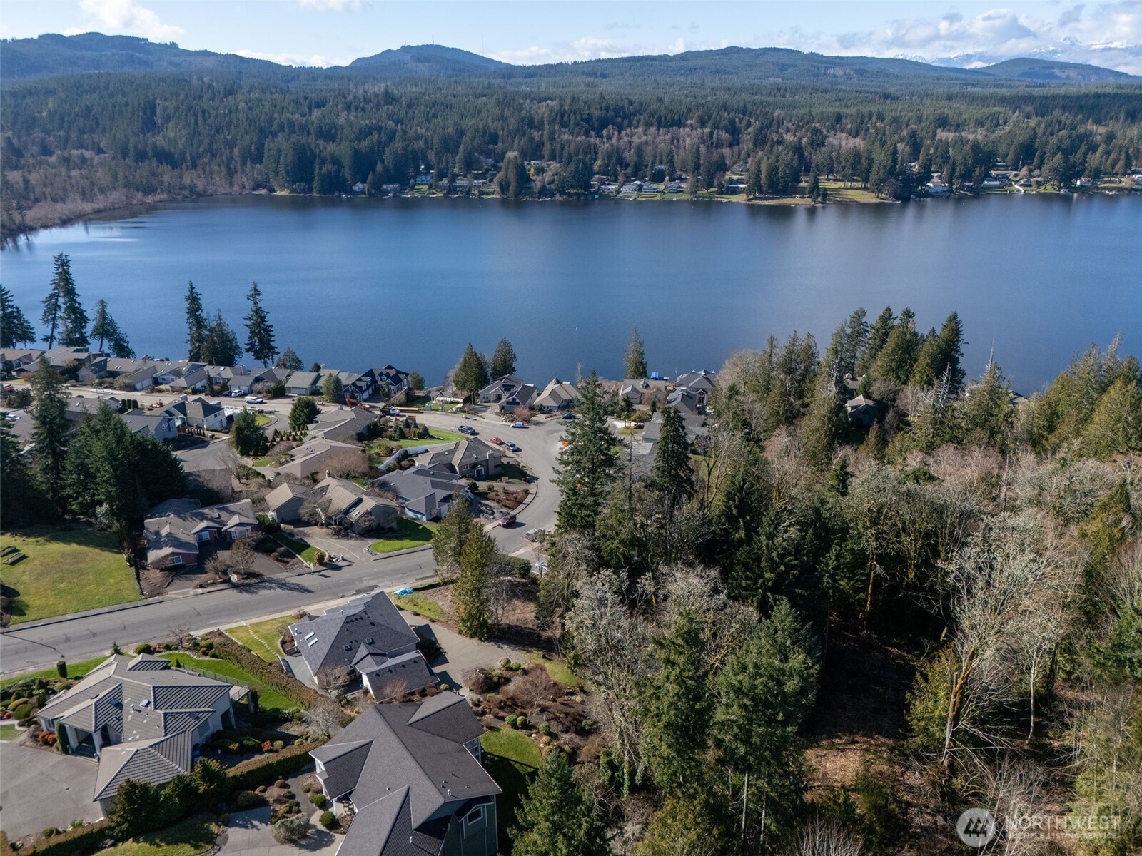 6022 Osprey Circle , Bremerton, WA 98312