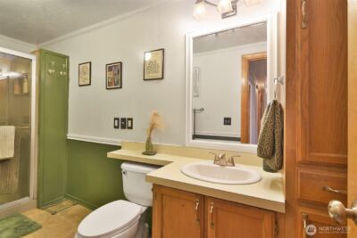 12611 NE 197th Street , Bothell, WA 98011 - Photo 17