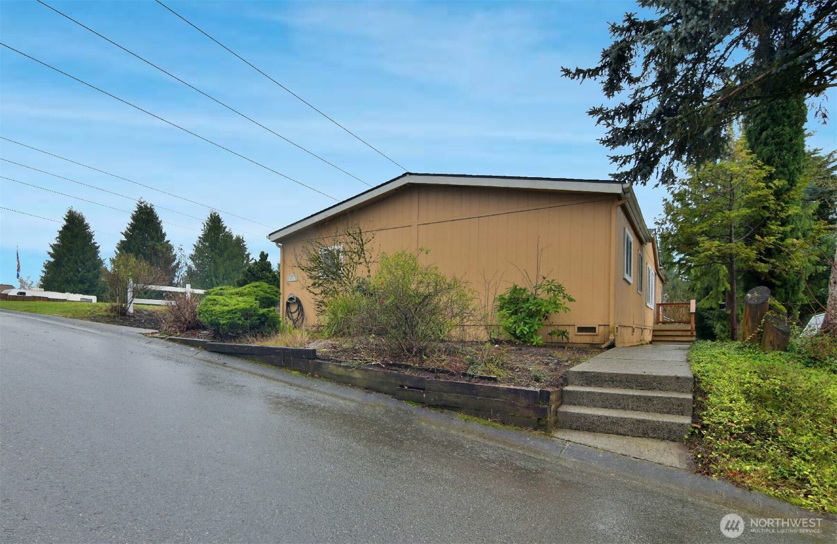 12611 NE 197th Street , Bothell, WA 98011