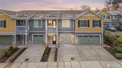 8725 E Gilman Ave , Arlington, WA 98223