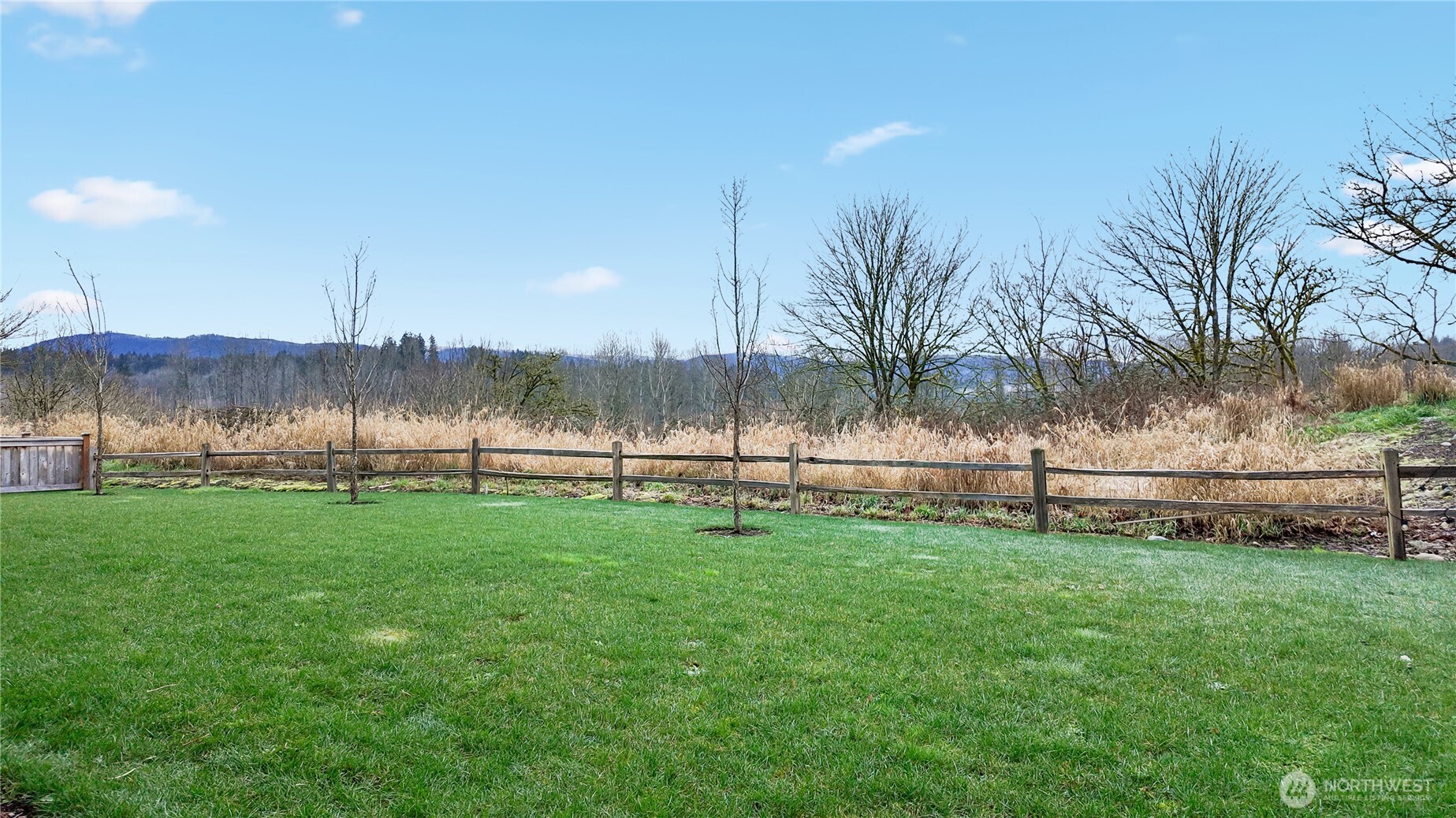 8725 E Gilman Ave , Arlington, WA 98223