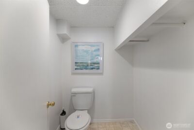 1046 NE 97th Street , Seattle, WA 98115 - Photo 25