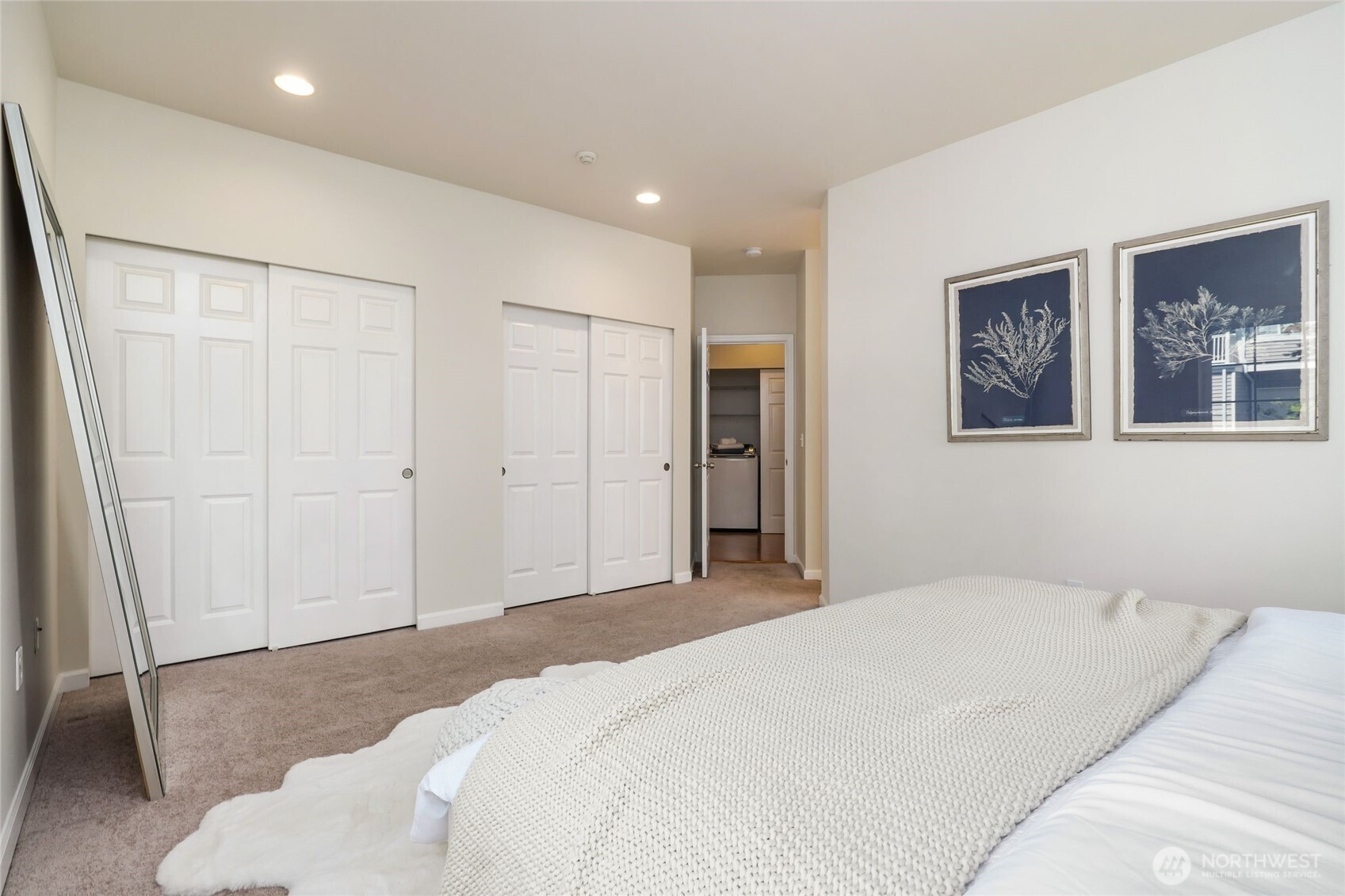 18606 NE 57th Street , Redmond, WA 98052