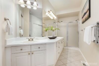 18606 NE 57th Street , Redmond, WA 98052 - Photo 14