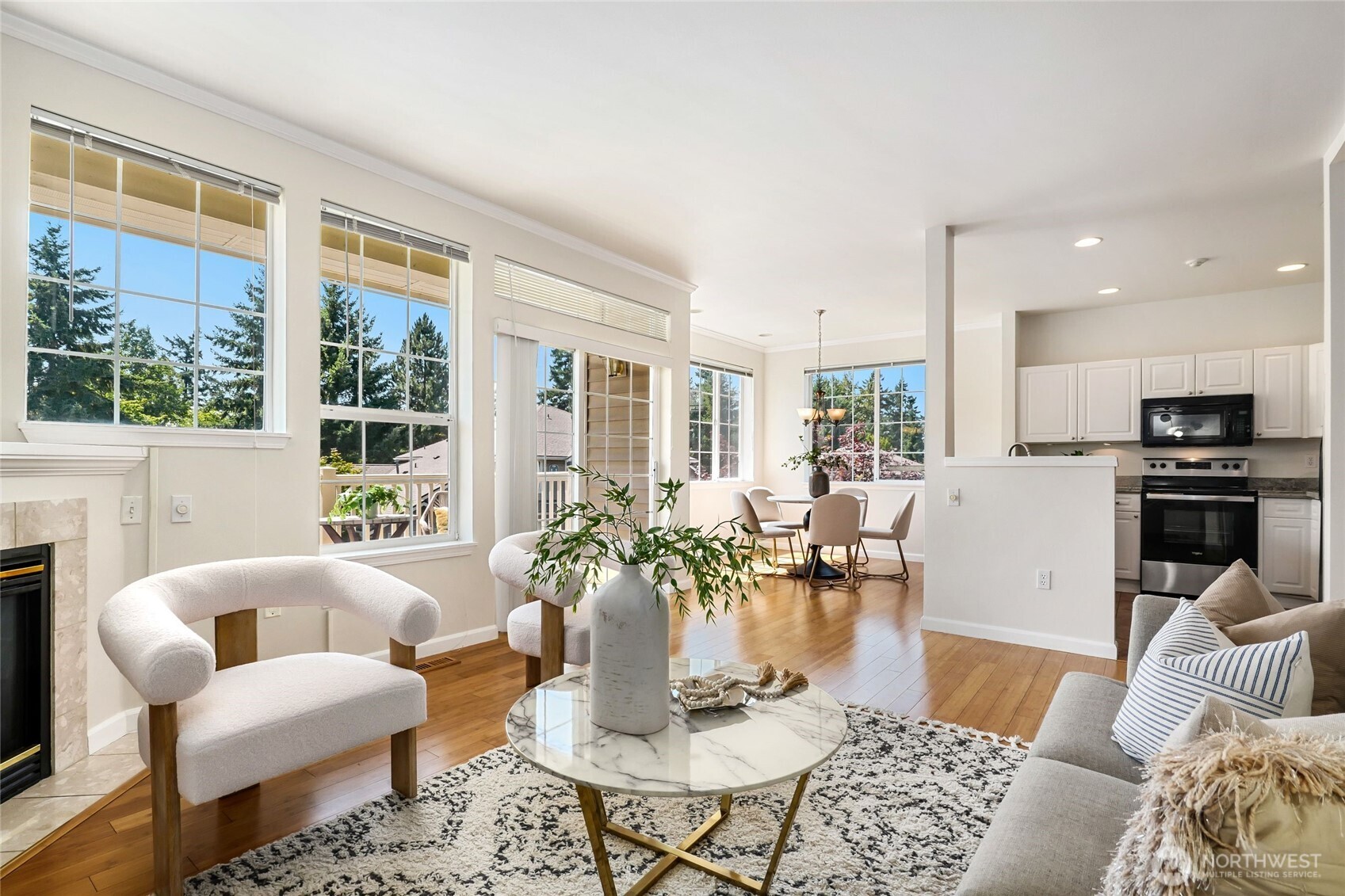 18606 NE 57th Street , Redmond, WA 98052