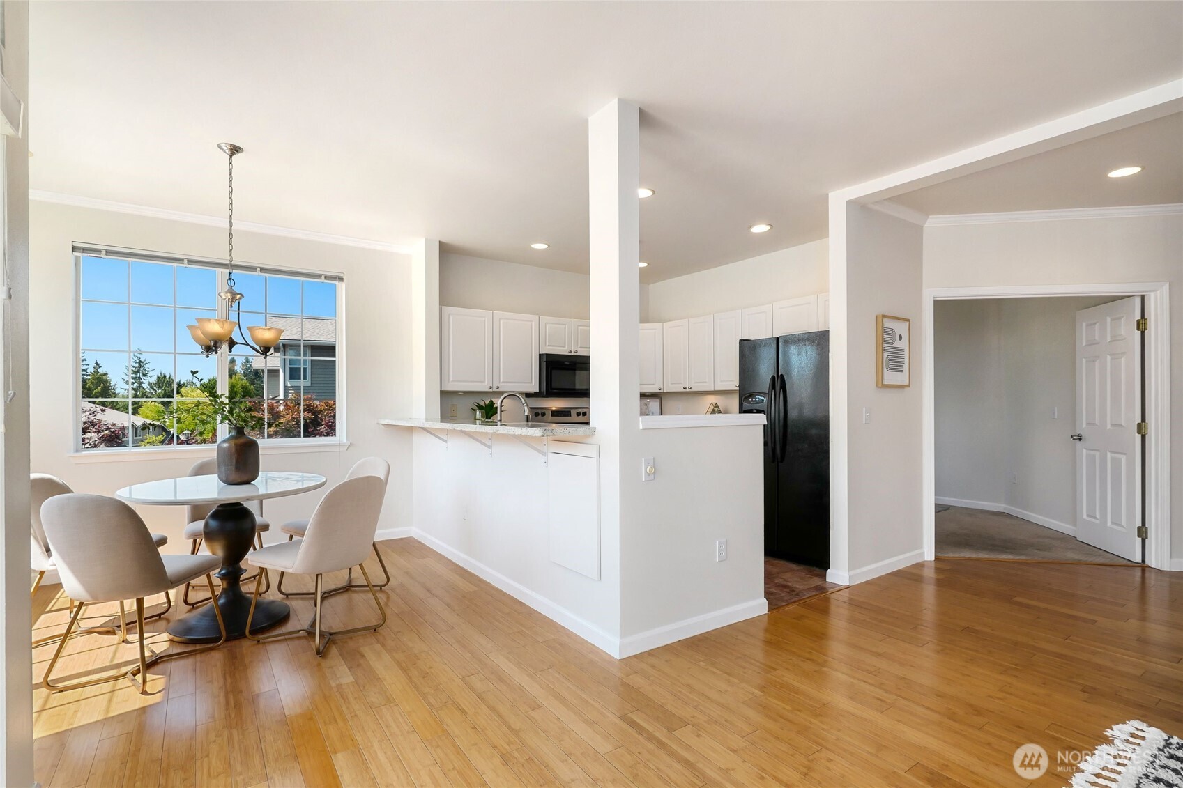 18606 NE 57th Street , Redmond, WA 98052