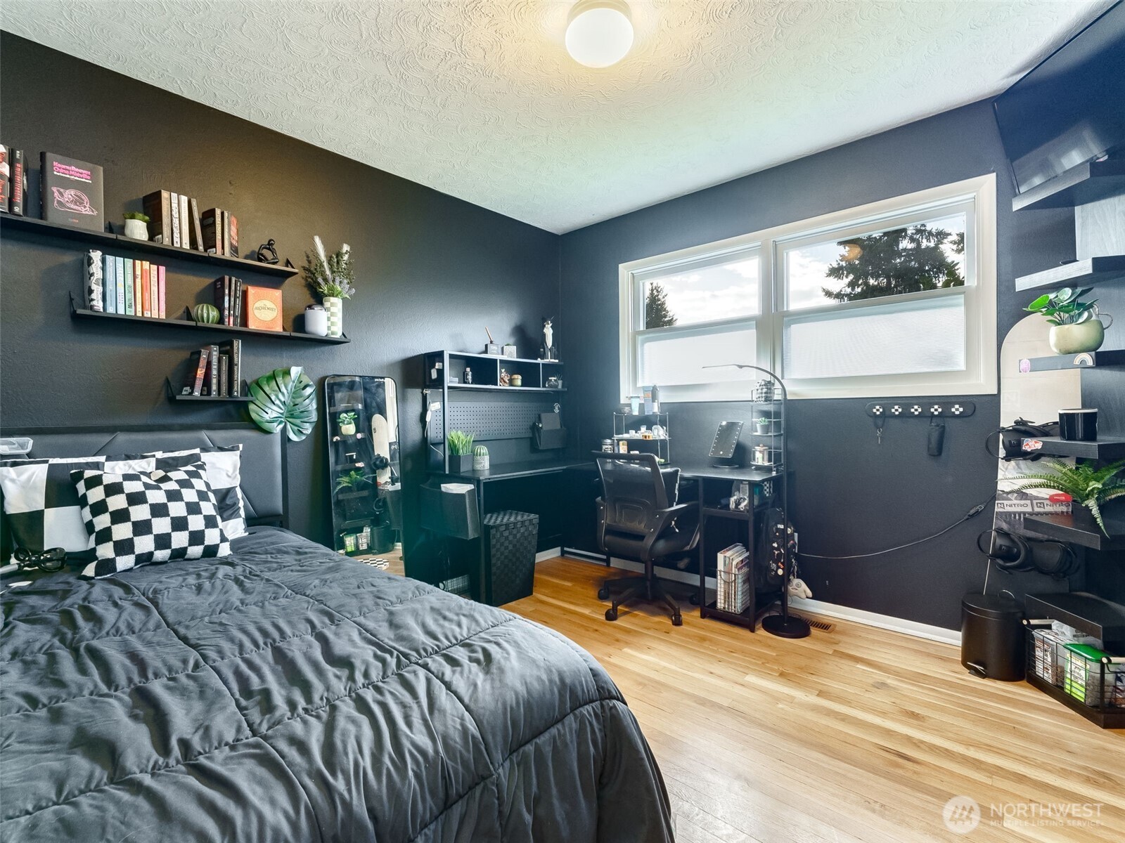 711 SE 101st Avenue , Vancouver, WA 98664