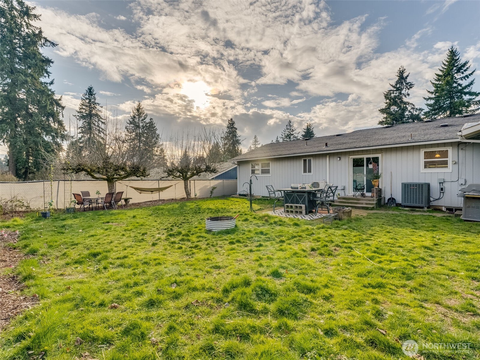 711 SE 101st Avenue , Vancouver, WA 98664