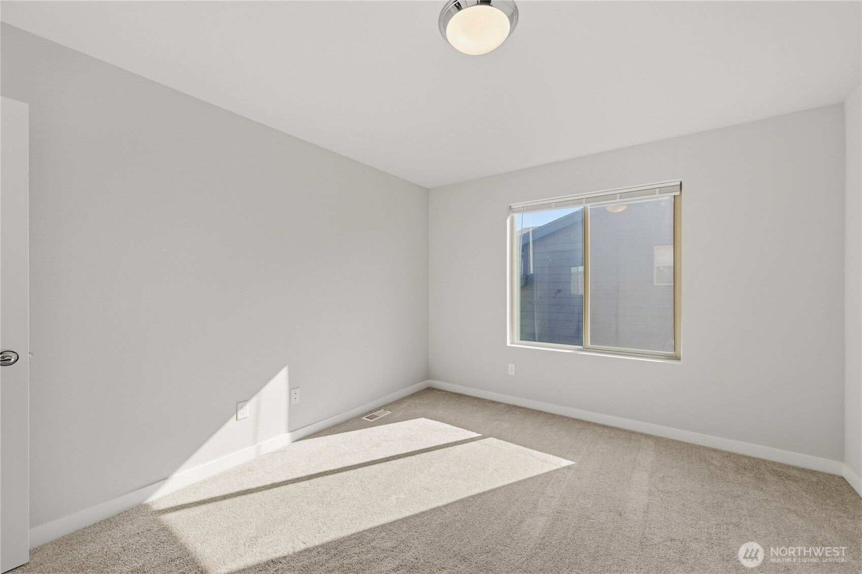 267 Hovey Street , Buckley, WA 98321