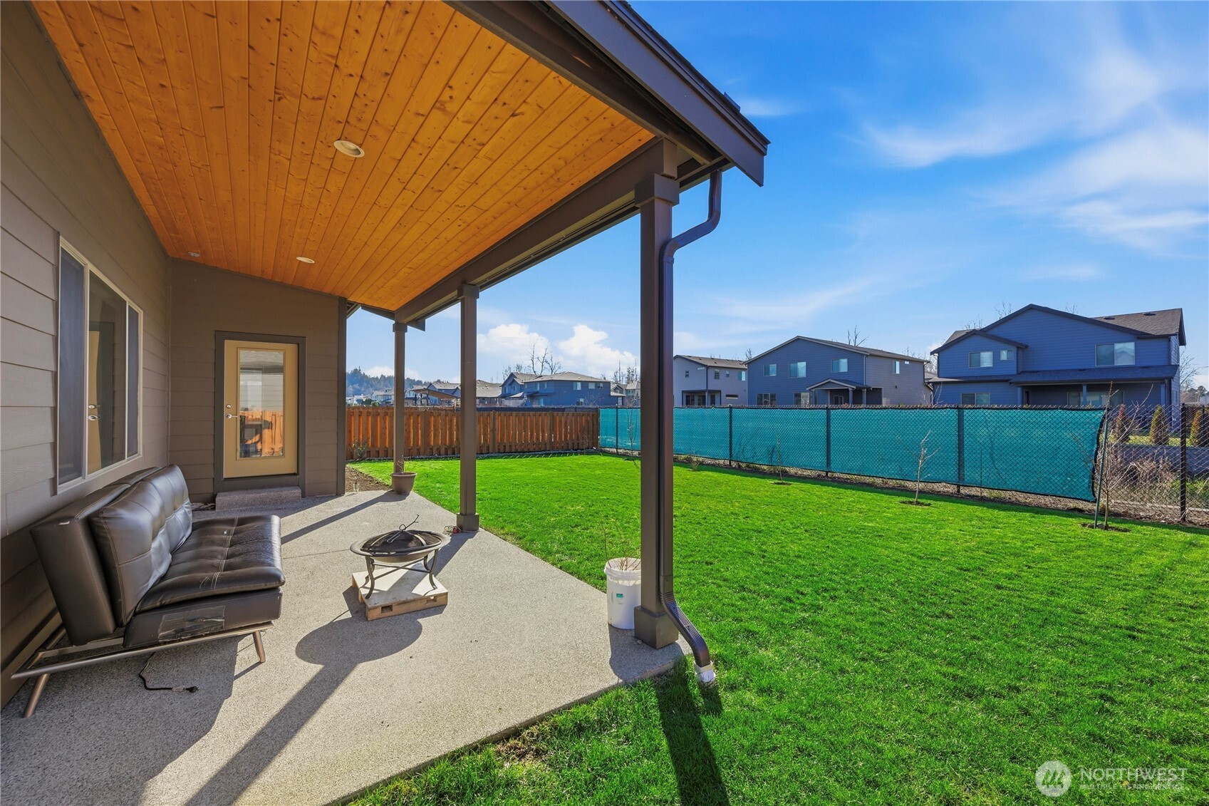 267 Hovey Street , Buckley, WA 98321