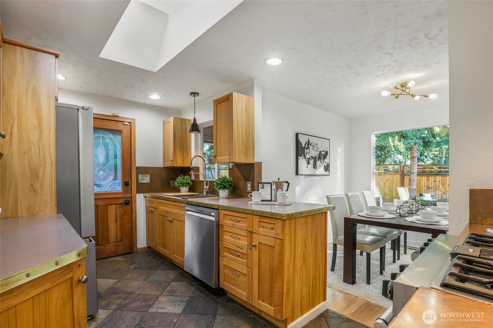 20324 8th Avenue NW, Shoreline, WA 98177