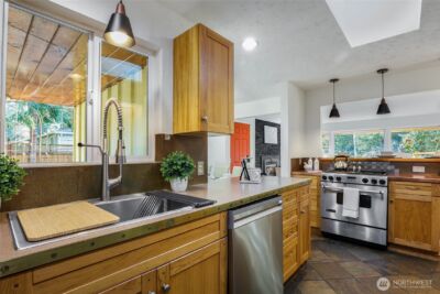 20324 8th Avenue NW, Shoreline, WA 98177 - Photo 9